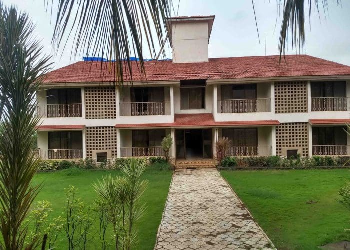 Dahanu Resort